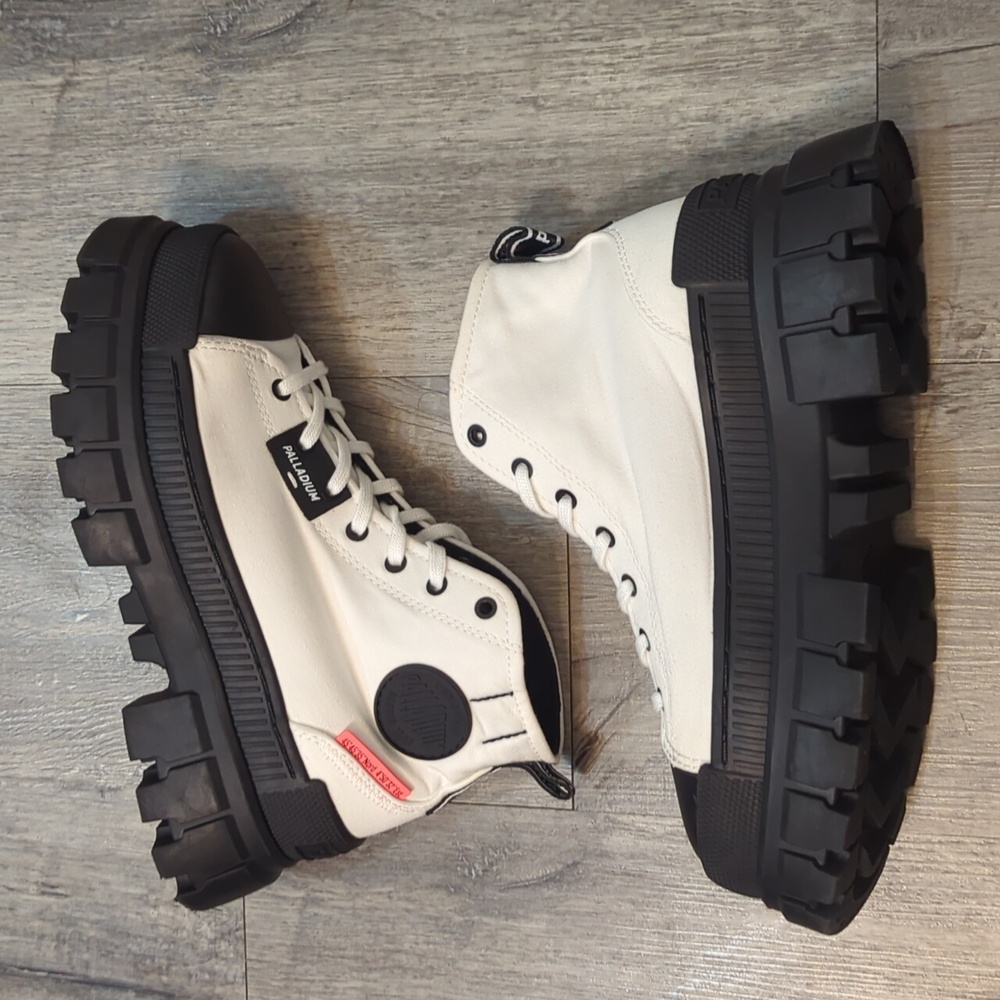 Palladium Revolt Ho TX Star Platform Boots - Picture 9 of 13